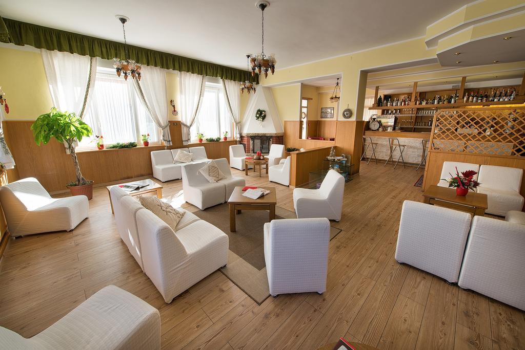 Hotel Aurora Монклассіко Екстер'єр фото