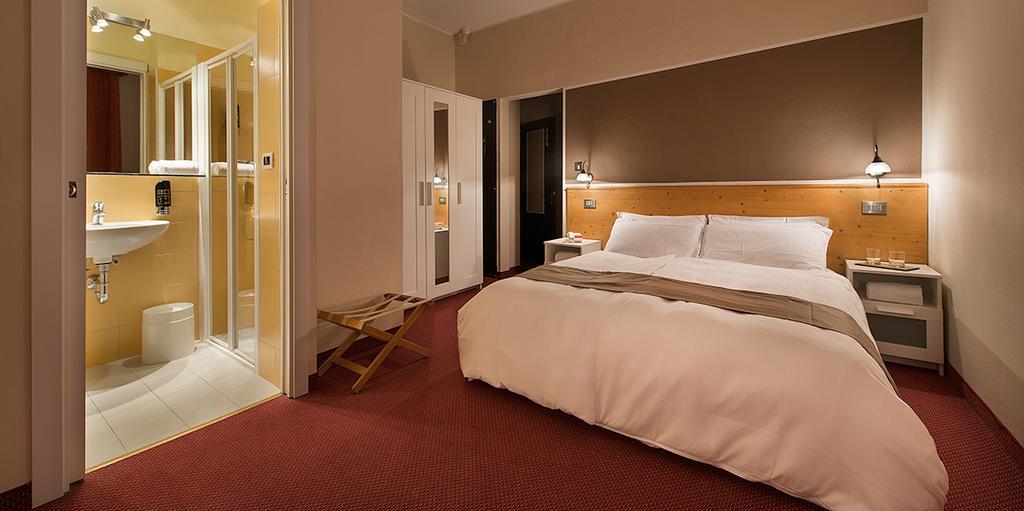 Hotel Aurora Монклассіко Номер фото